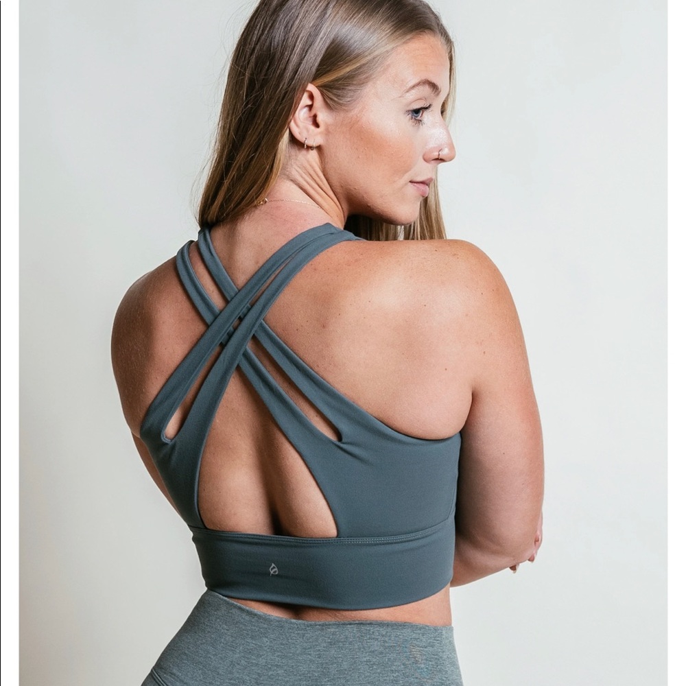 P'Tula the Kaitlin Sport Bra. High neck Sports Bra